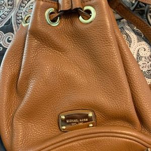 Mini Michael Kors Crossbody comes with free coin purse